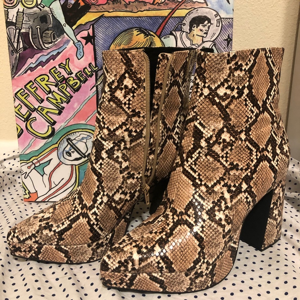 Jeffrey Campbell Dormant. Snake print boot